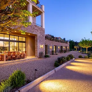 Le Mas Saint Michel Bed & Breakfast