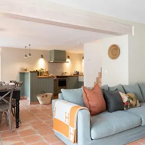 Pretty Historical Village House Holiday home