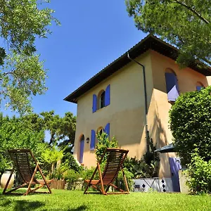 Le Mazet Des Mures Bed & Breakfast