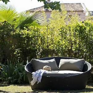 Les Jardins De La Apartment