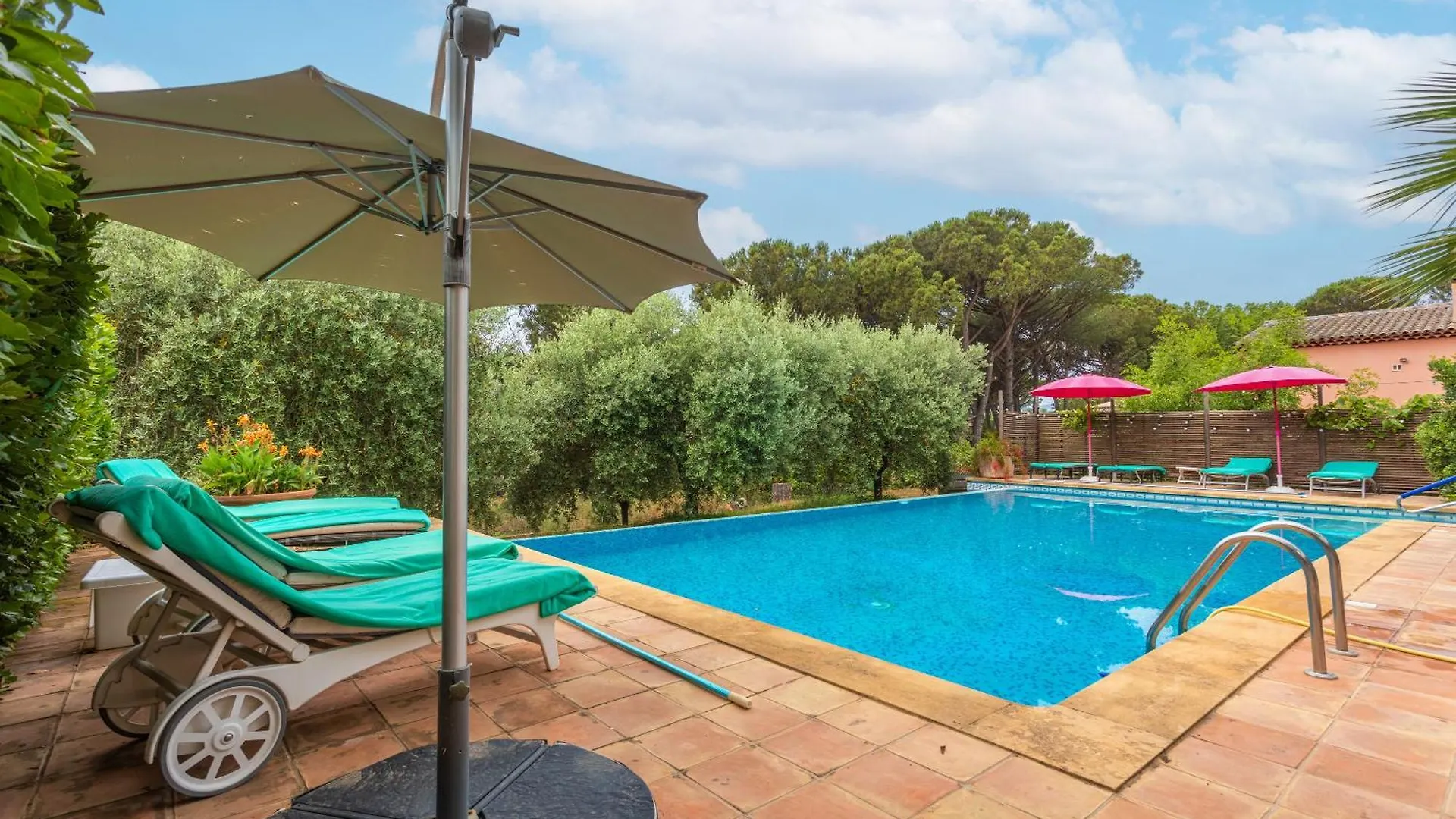Apartment Appartement Domi Grimaud