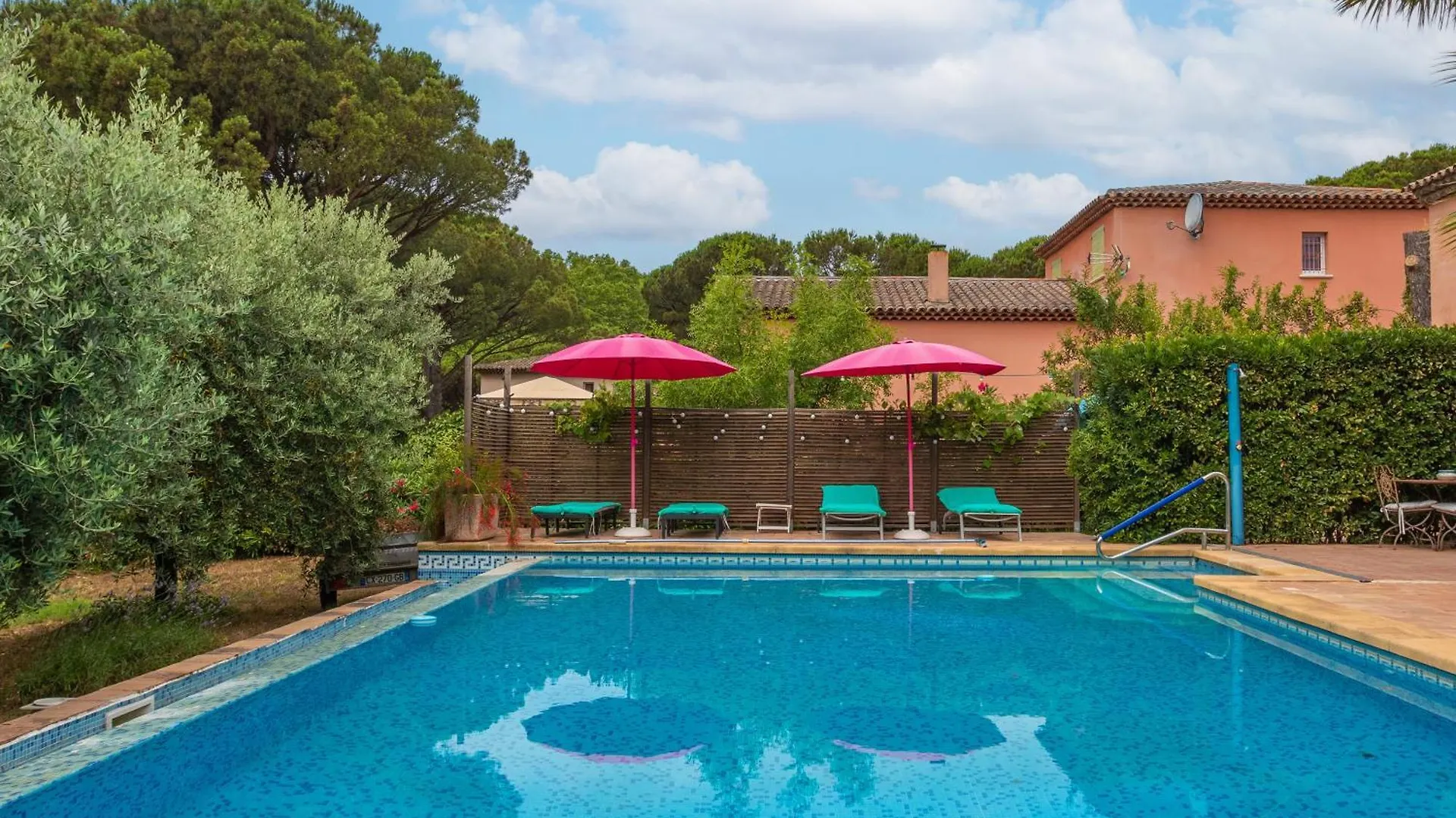 Appartement Domi Grimaud 0*,  France